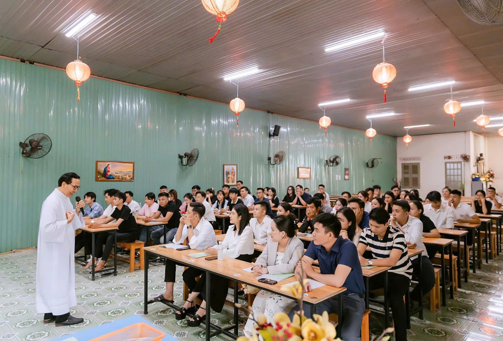 Hình ảnh giới thiệu trung tâm giáo lý